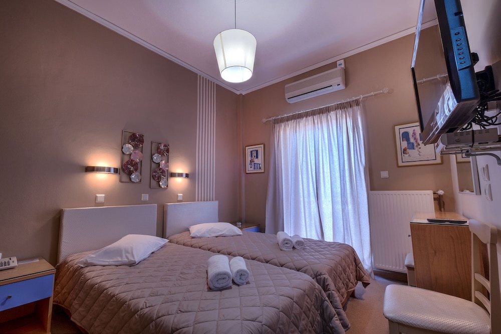 Standard Room photo 3