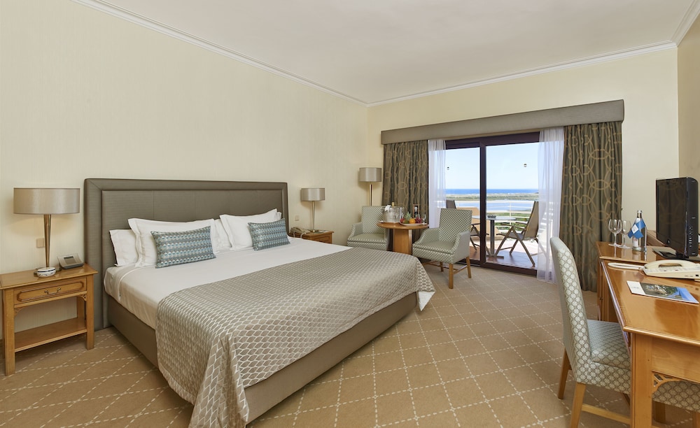 Double or Twin Room, Sea View (Lagoon Side)