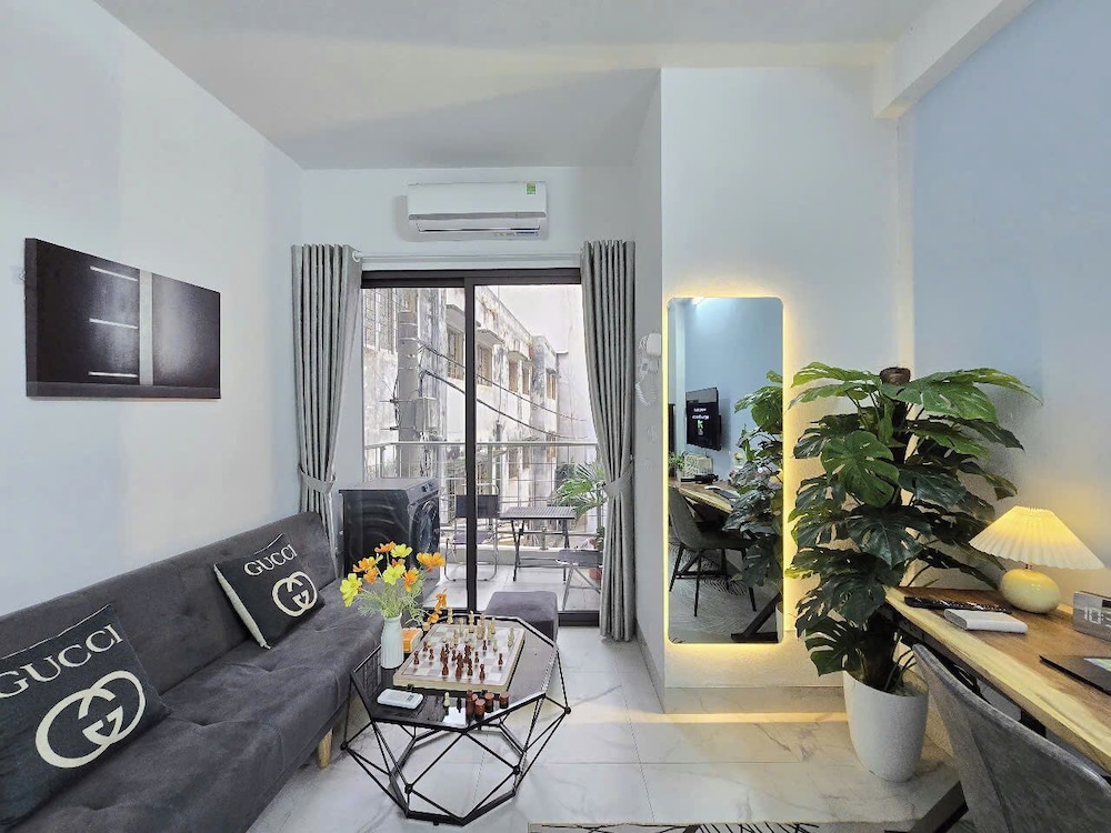 Superior Apartment