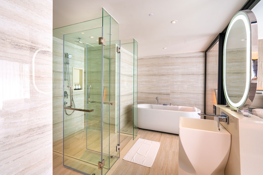 Amethyst Grand Executive - Photo 7