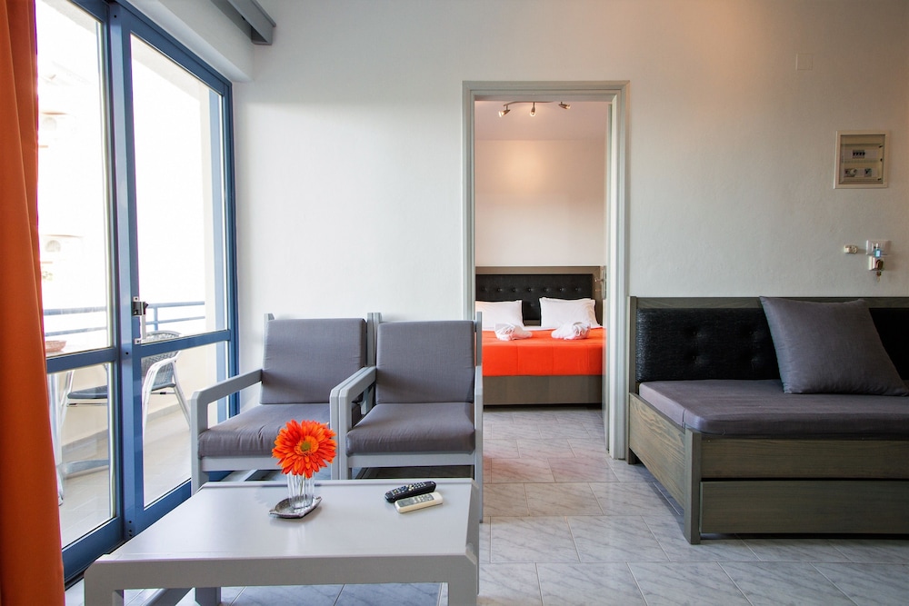 Superior Apartment photo 1
