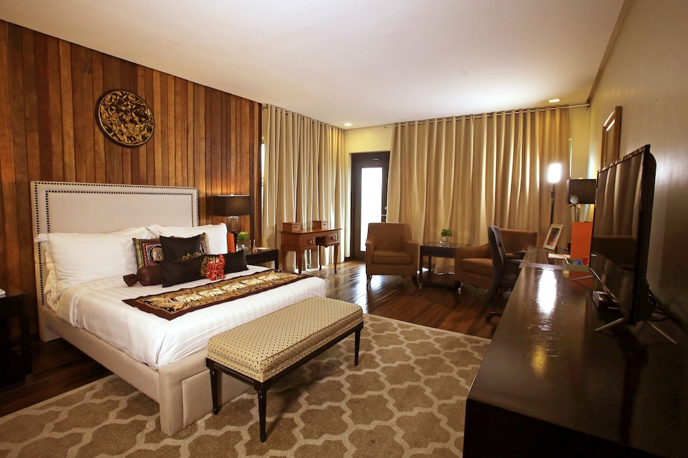 Chiang Mai Suite