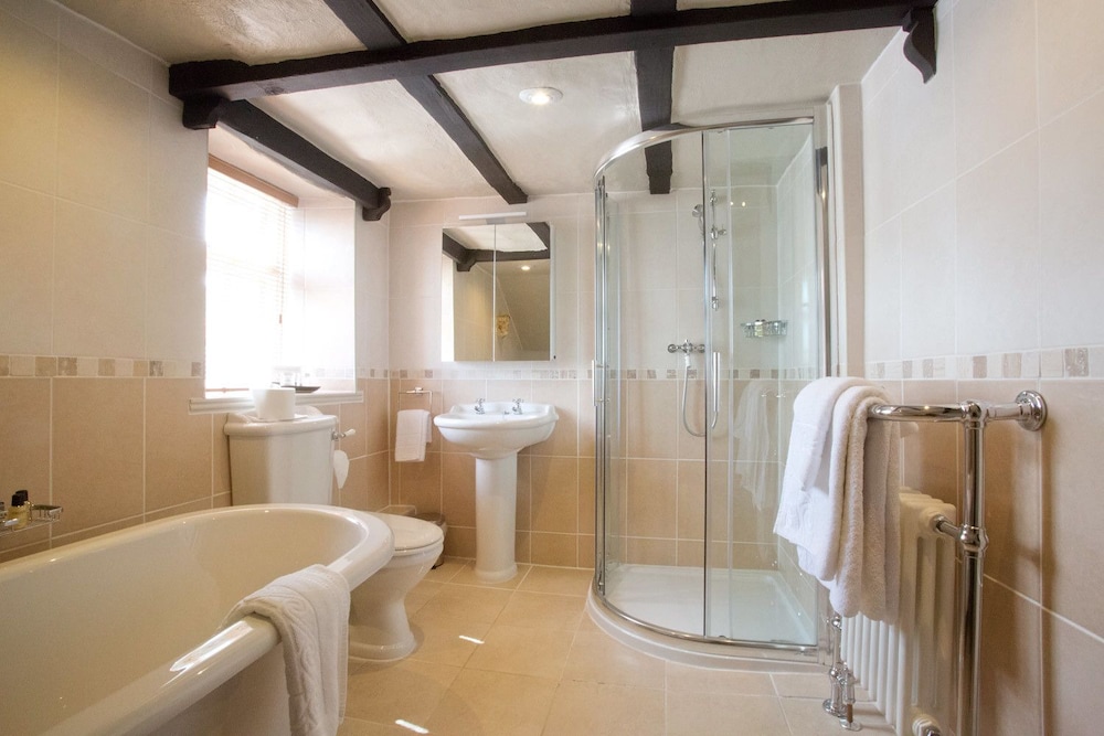 Standard Double Room - Photo 6