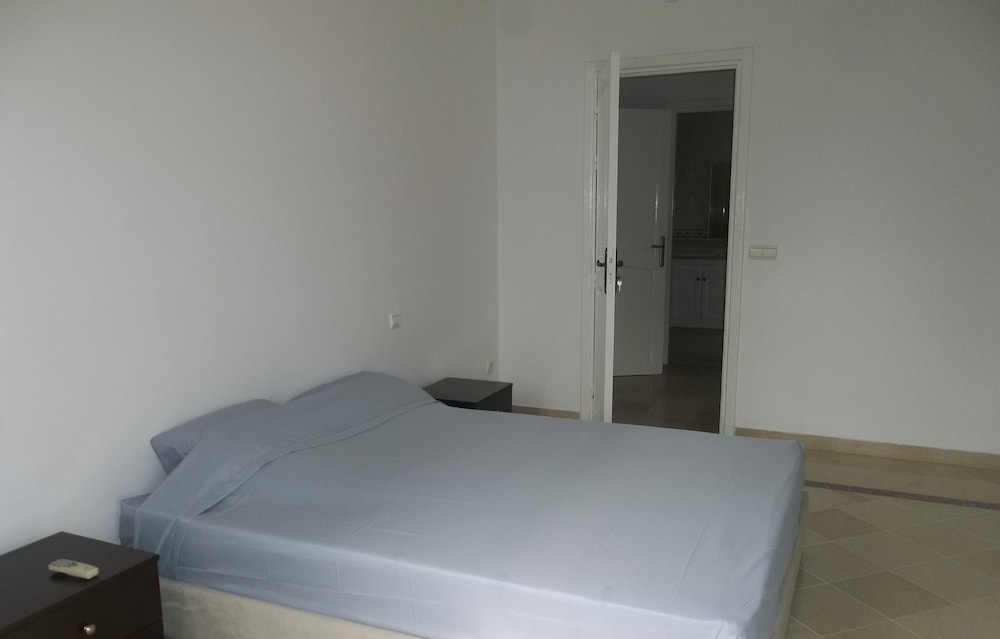 Business Double Room, Non Smoking, Garden View photo 3