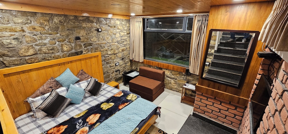 Teak Royal Suite (2BHK) - Photo 19