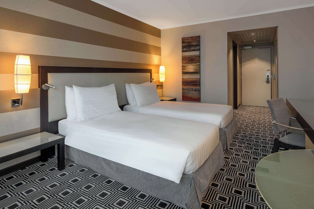 Family Suite (Family King Easuiter Package)
