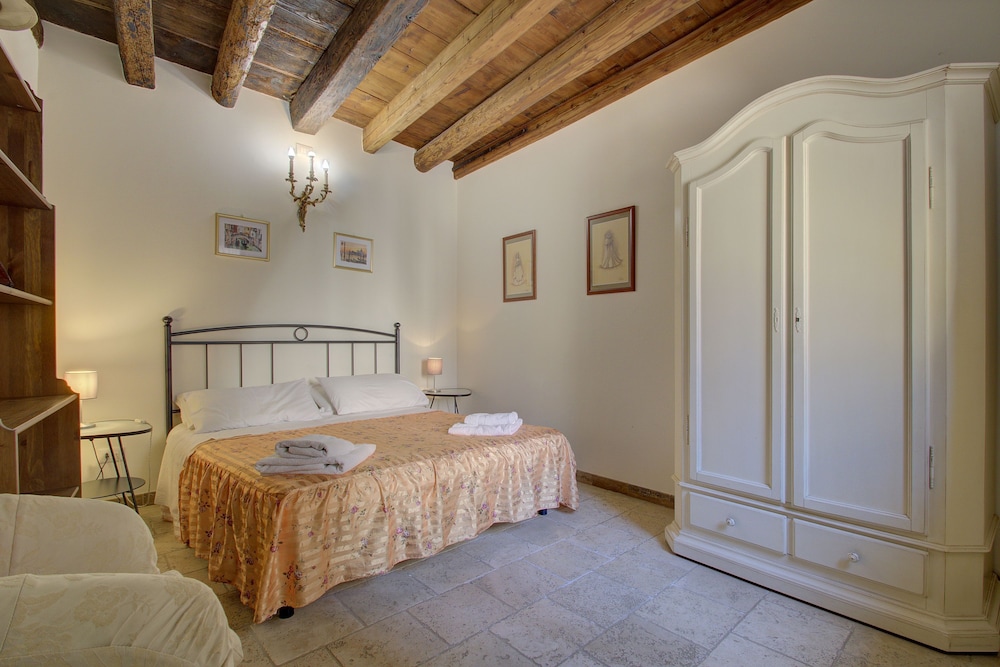 Romantic Apartment, 1 Bedroom, Canal View photo 1