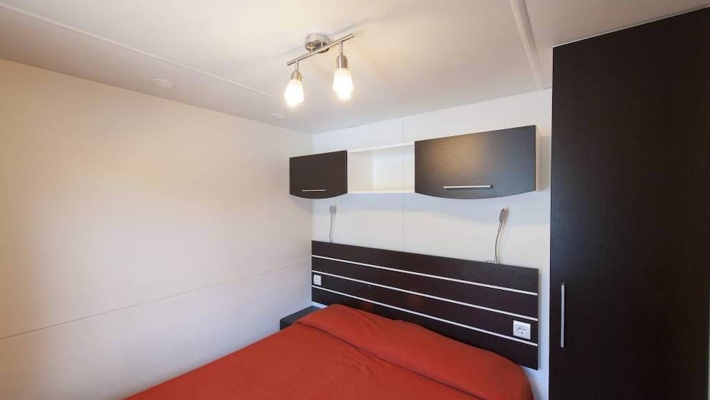 Mobile Home, 3 Bedrooms photo 1