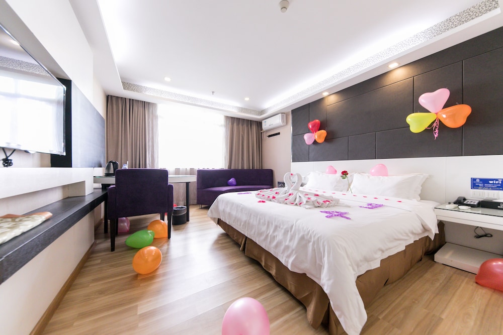 Superior Single Room, 1 Queen Bed