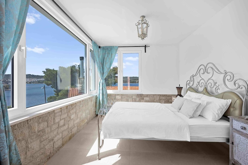 Panoramic Double Room, 1 Queen Bed, Sea View photo 1