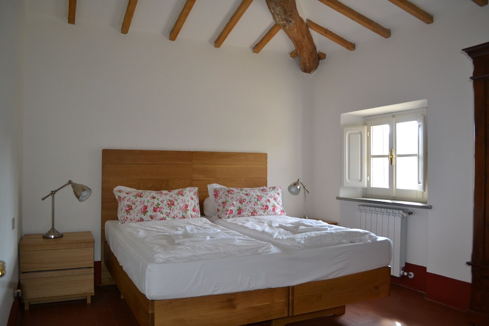 Apartment, 3 Bedrooms, Tower photo 2