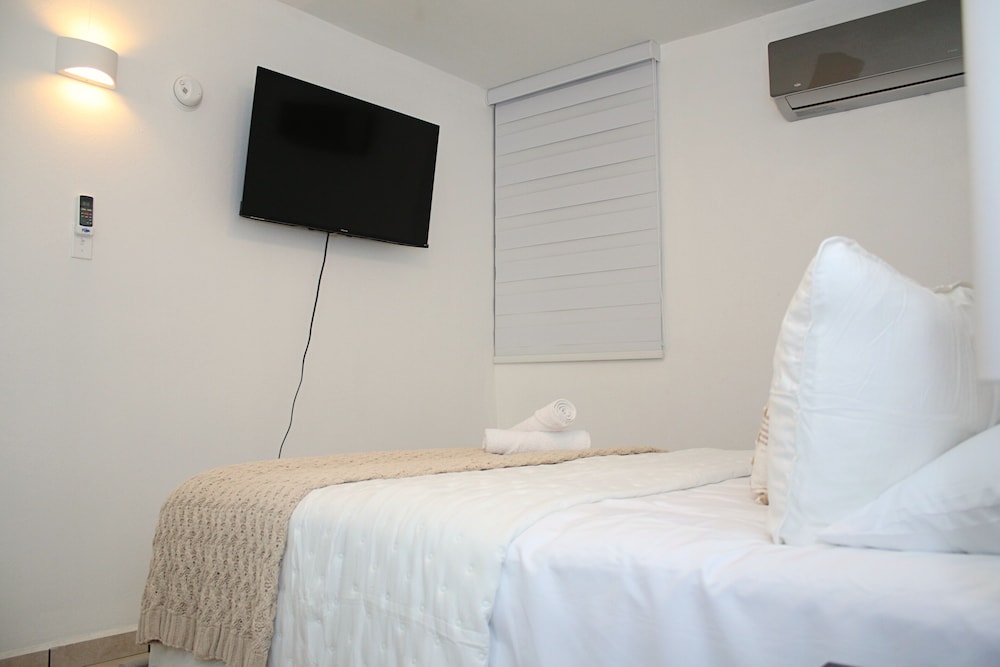 Basic Room photo 3