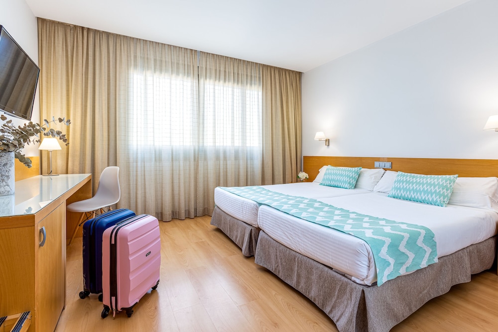 Double Room - Photo 2