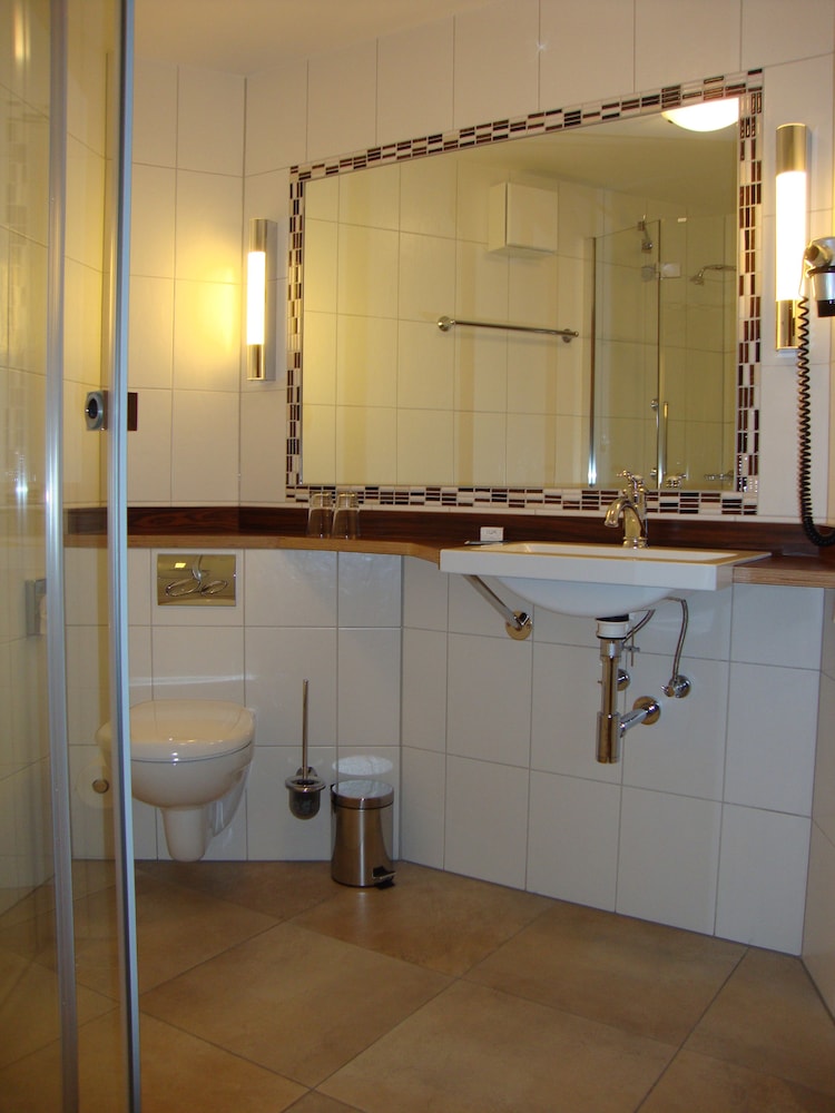 Walter Faller Room photo 3