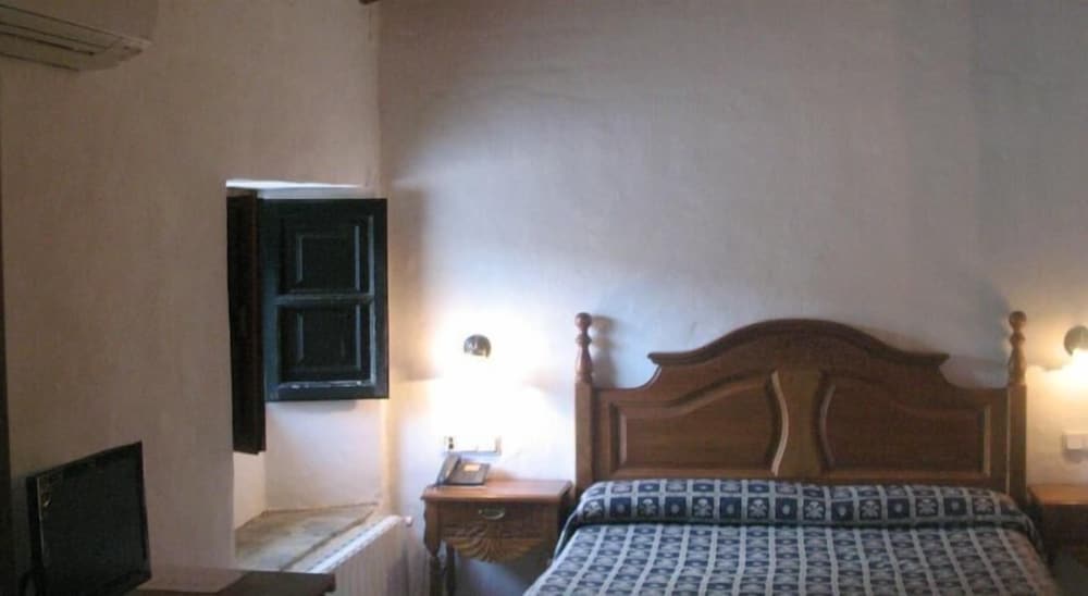 Standard Double Room, 2 Twin Beds, Tower - Photo 4