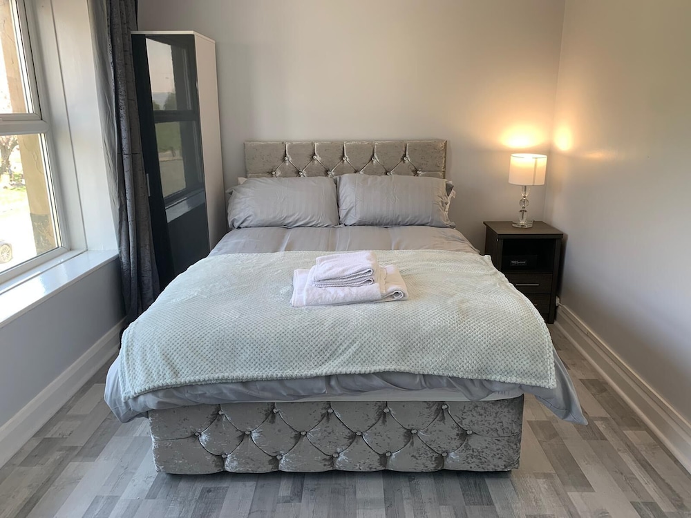 Studio Apartment 8 photo 3