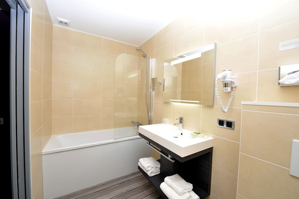 Room for 1 person, 1 double bed
