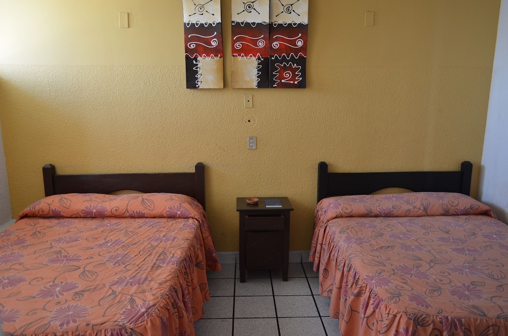 Standard Double Room, 2 Double Beds photo 3