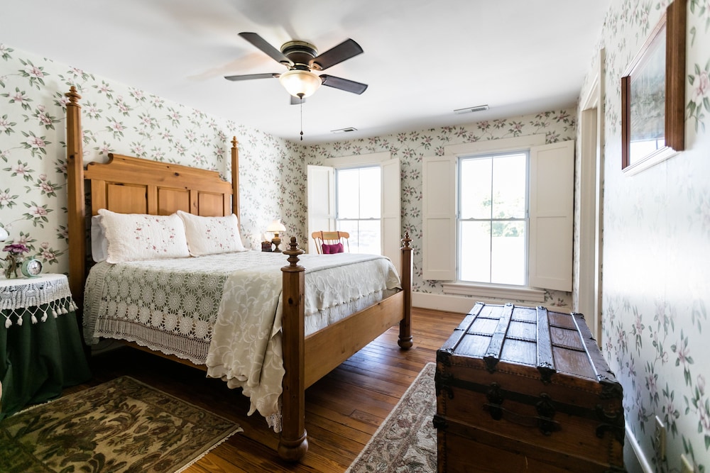 Bradley Suite