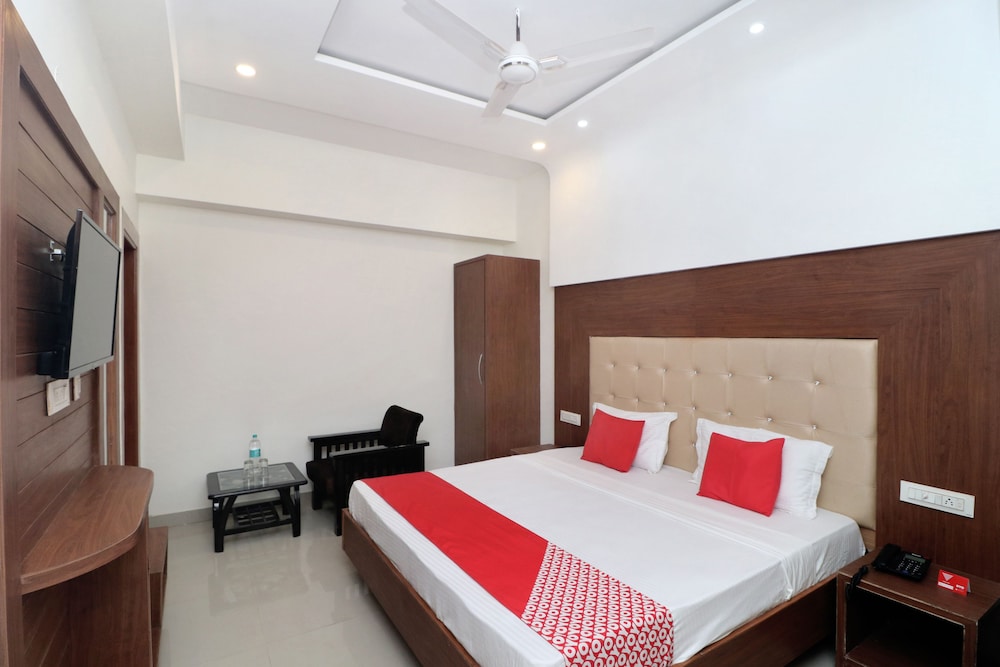 Deluxe Double Or Twin Room, 1 King Bed