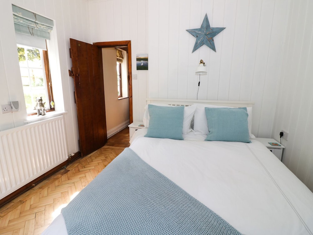 Cottage photo 2