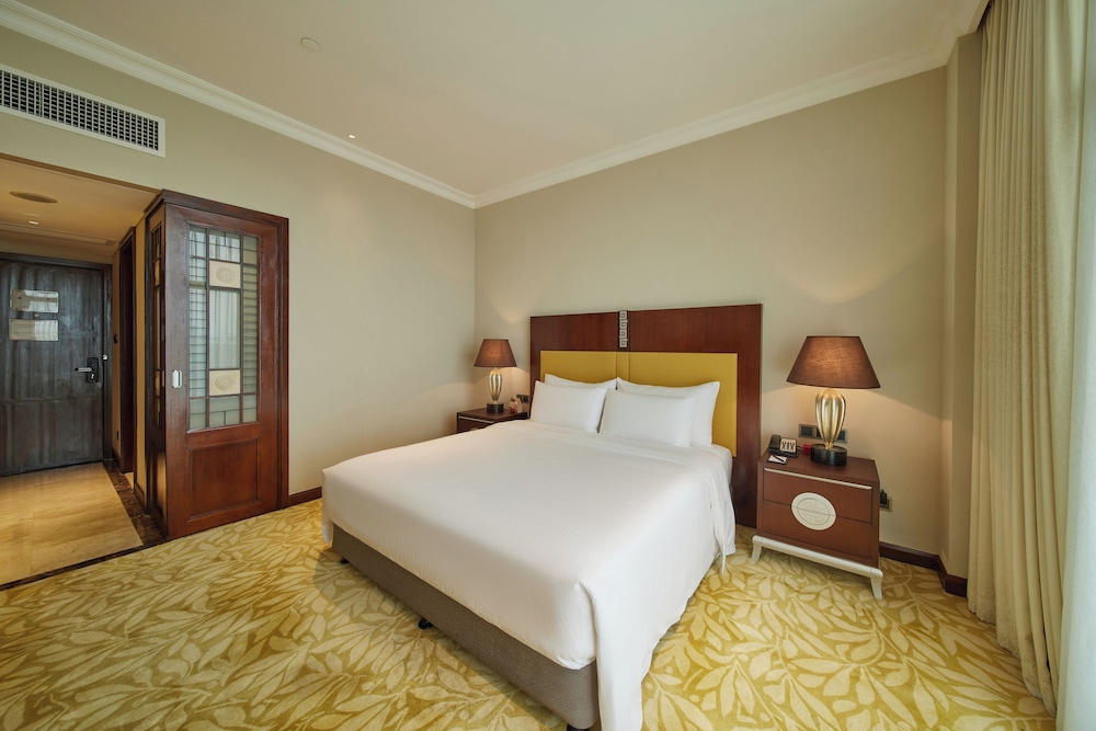 Superior King Bed Room