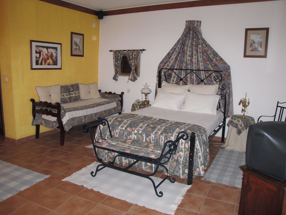 Quarto Duplo