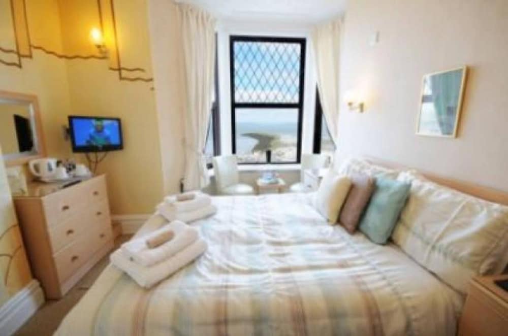 Superior Double or Twin Room (Second Floor) photo 2