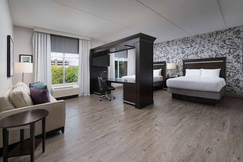 Room, 2 Queen Beds, Accessible, Non Smoking - Photo 3