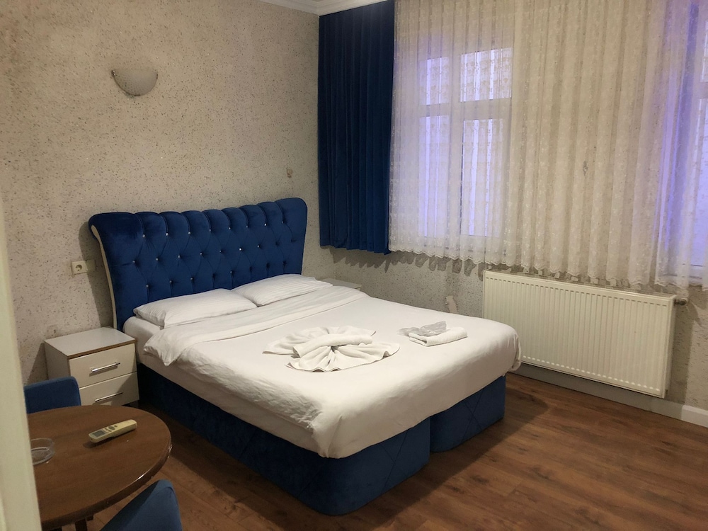 Standard Double Room photo 3