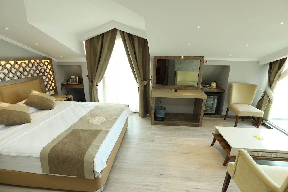 Standard Room photo 3