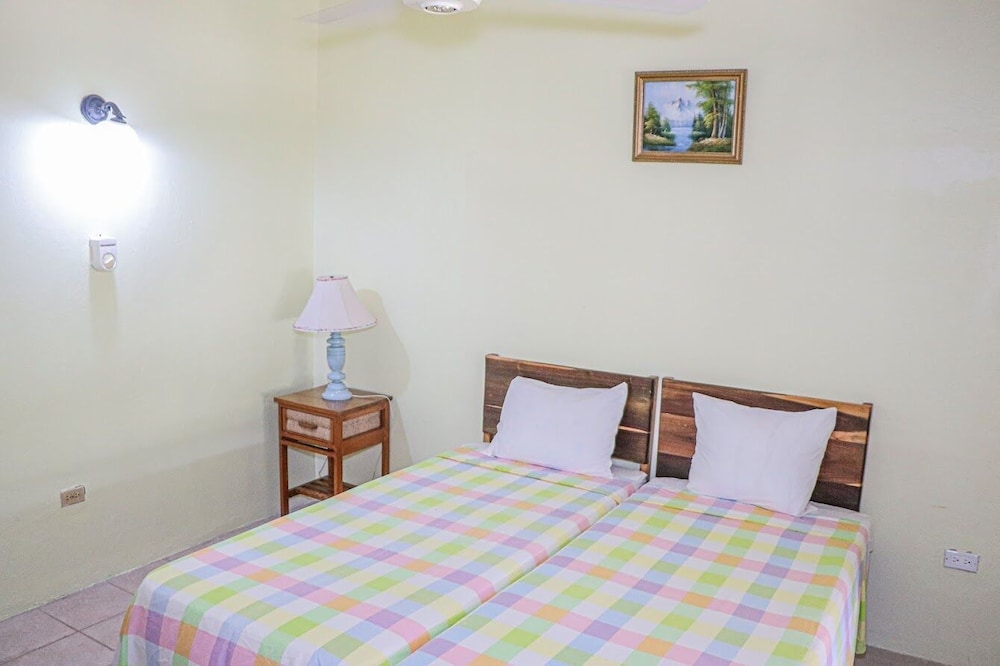Economy Room photo 3
