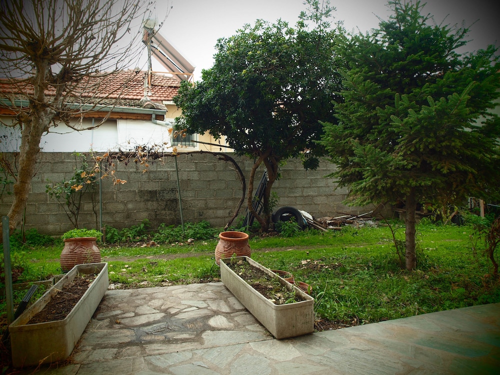 Charming Trikala Apartment With Garden & Central Heating, Billede 5