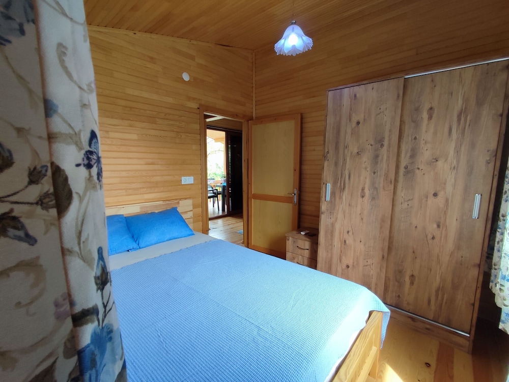 Family Bungalow photo 3