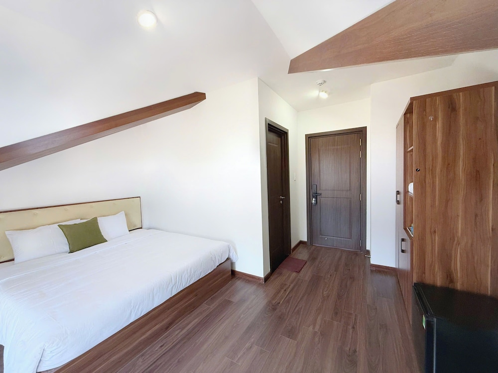 Basic Double Room