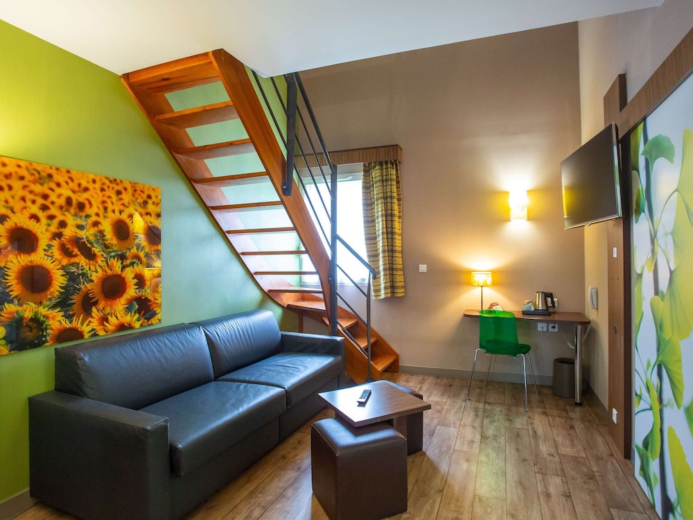 Double Room, 1 Double Bed with Sofa bed (Privilege) - Photo 1