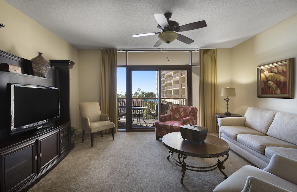 Southport Oceanfront One Bedroom Condo - Photo 1