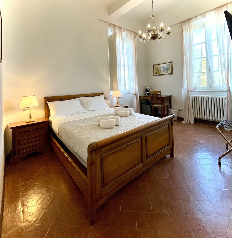 Economy Room photo 1