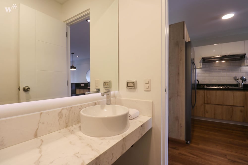 Apartment (602) photo 2
