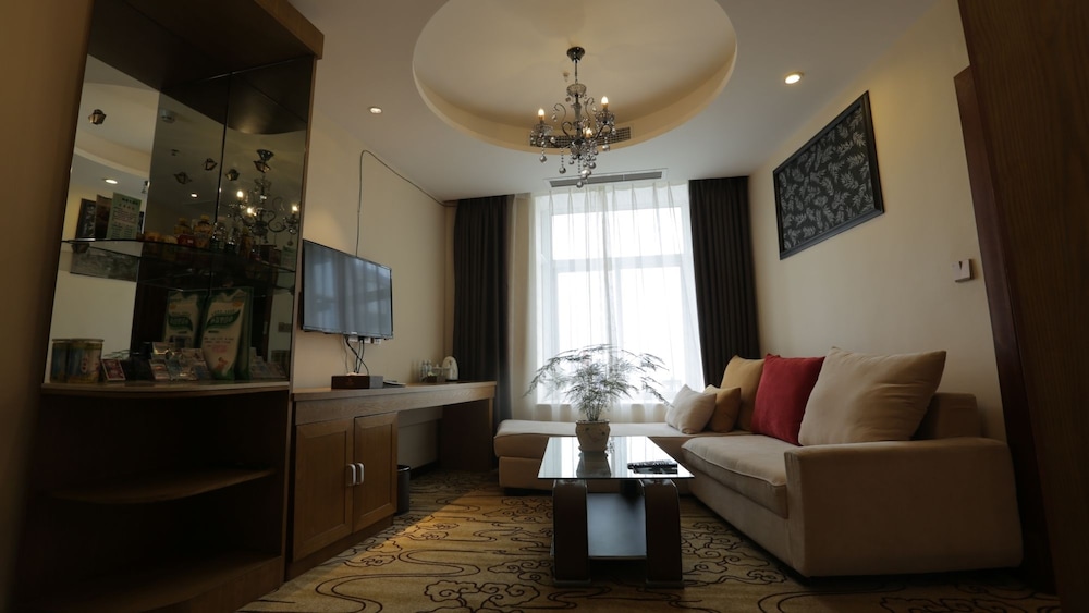 Deluxe Suite photo 2