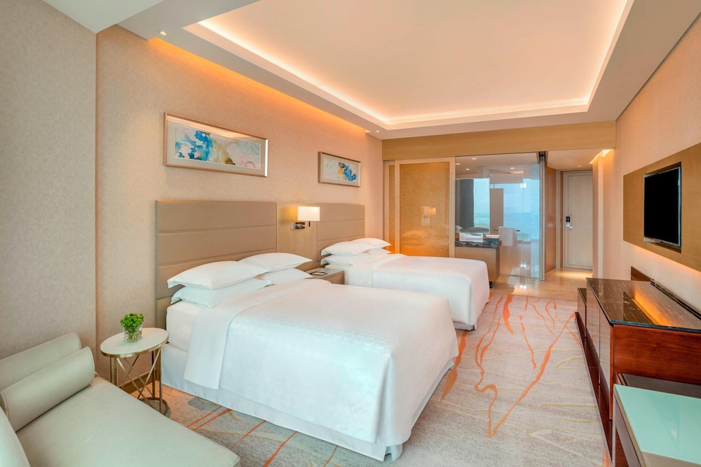 Club Room, 2 Twin Beds, City View photo 1