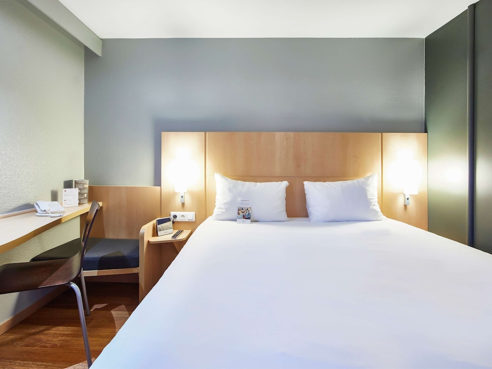 Standard Double Room, 1 Double Bed - Photo 10