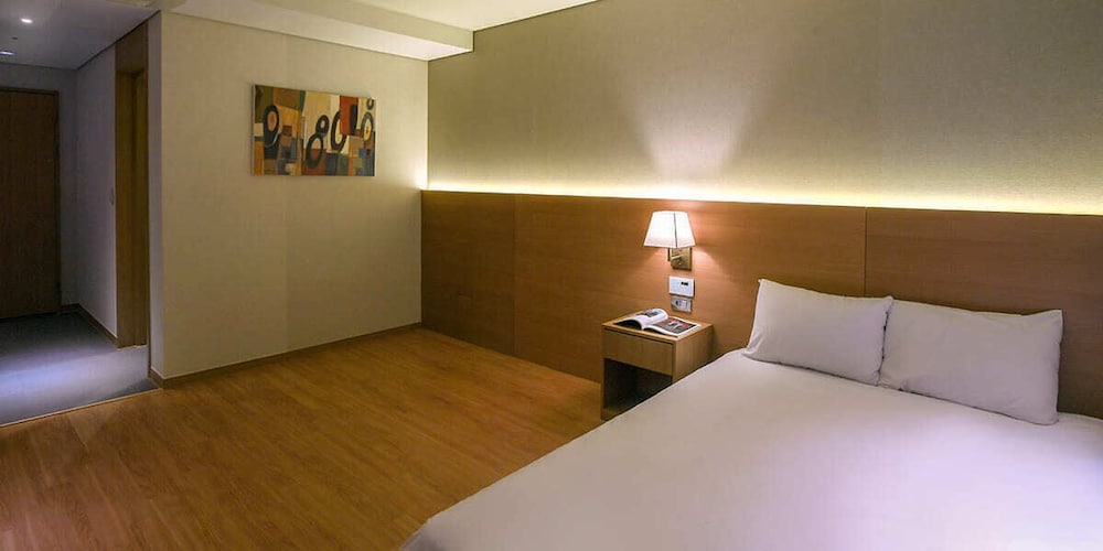 Premier Family Ondol Room photo 3