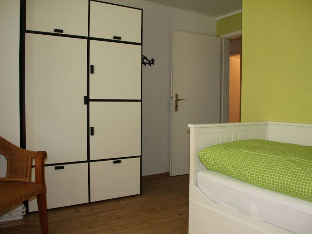 Apartment photo 2