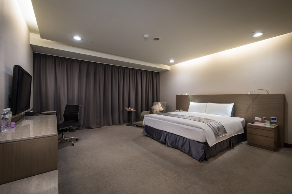 Executive Room photo 2