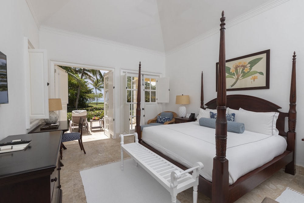 Ocean View Two Bedrooms Suite - Photo 1