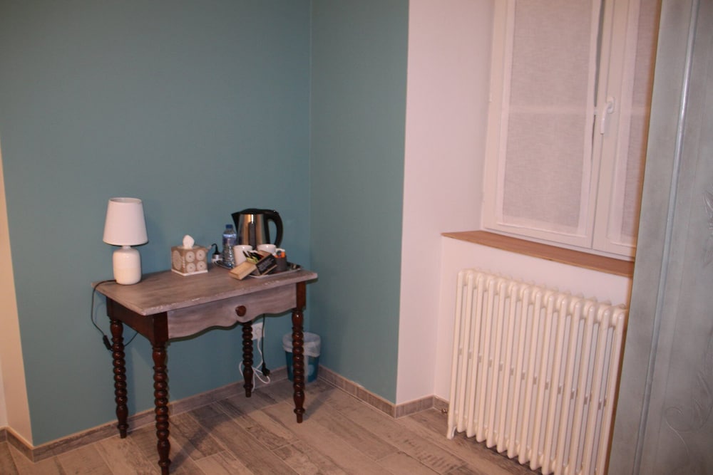 Business Double Room (La Mazière) photo 3