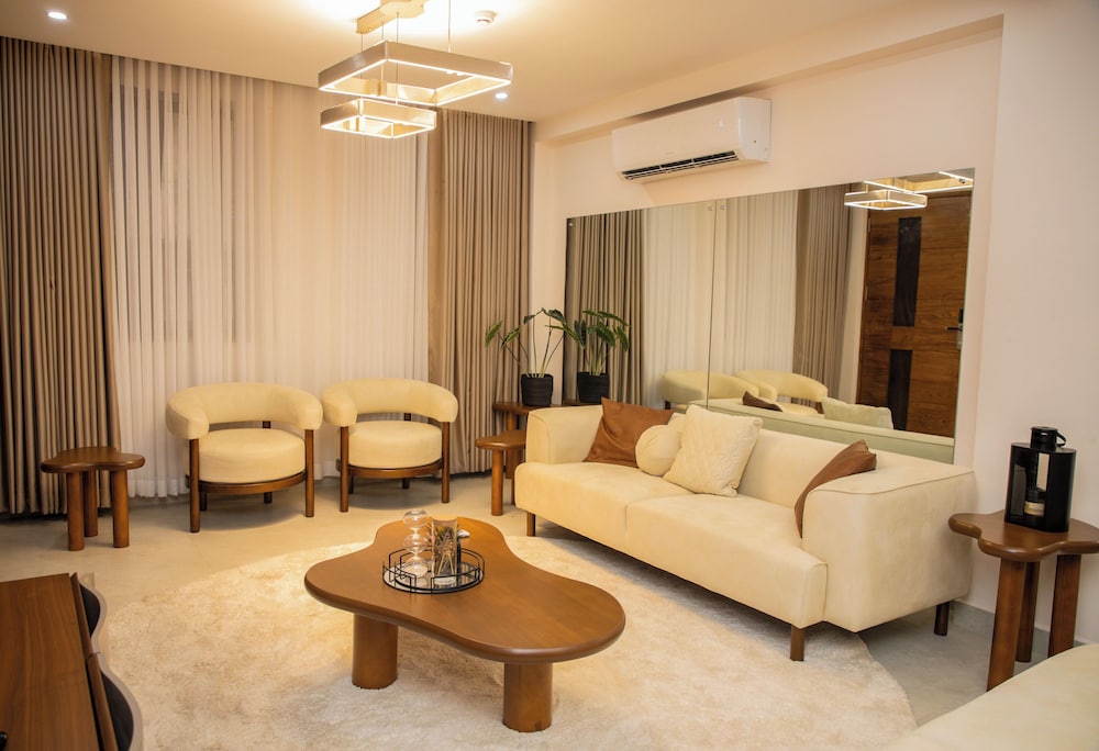 Deluxe Apartment, 4 Bedrooms, Non Smoking, City View