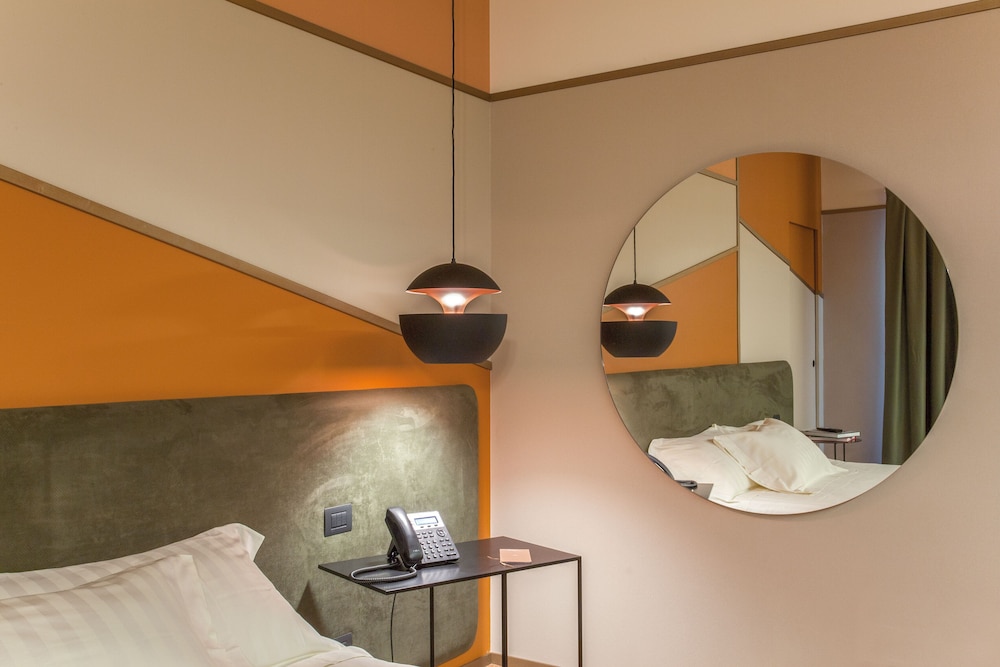Superior Room, Multiple Beds, Non Smoking, Balcony - Photo 3