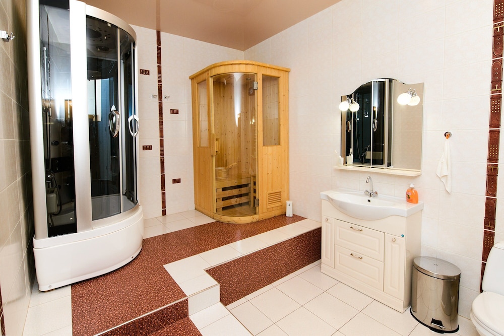 Economy Twin Room, Shared Bathroom photo 3